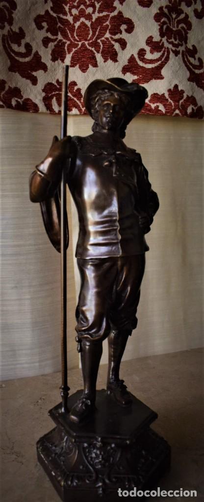 Arte: Mosquetero en bronce, s. XIX - Foto 17