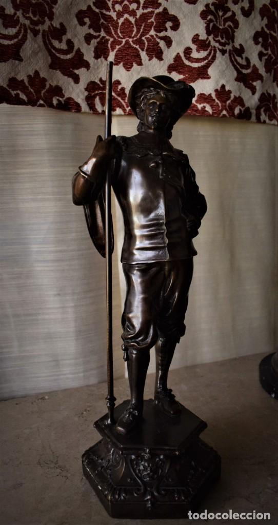 Arte: Mosquetero en bronce, s. XIX - Foto 18