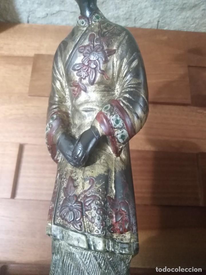 Arte: Geisha de bronce policromada. - Foto 2