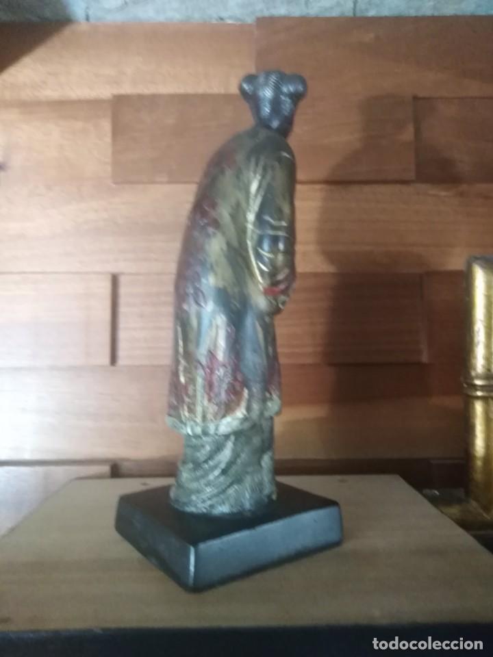 Arte: Geisha de bronce policromada. - Foto 6