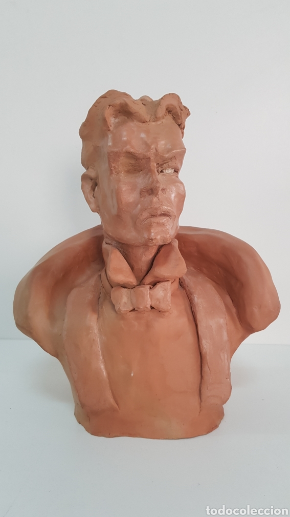 Arte: BUSTO MASCULINO EN TERRACOTA