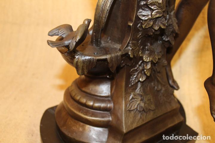 Arte: se&ntilde;ora con fuente de bronce - Foto 6