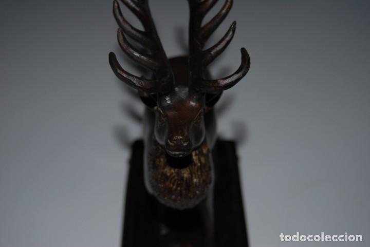 Arte: Antiguo Ciervo en Bronce Macizo - Foto 3