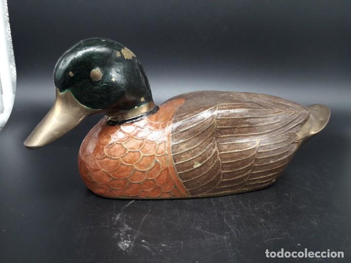Arte: Pato en lat&oacute;n esmaltado - Foto 1
