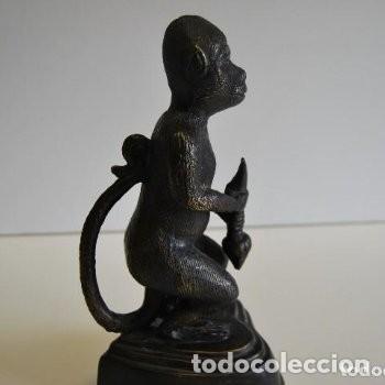 Arte: Figura Mono de Bali en Bronce - Foto 4