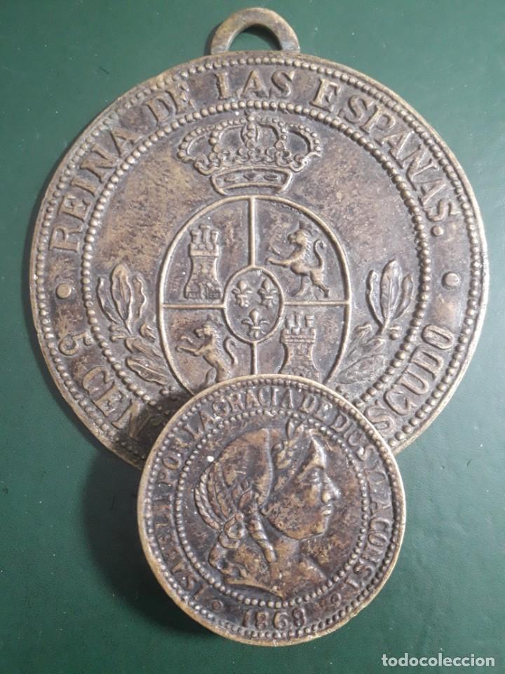 Arte: placas de bronce Isabel II - Foto 1