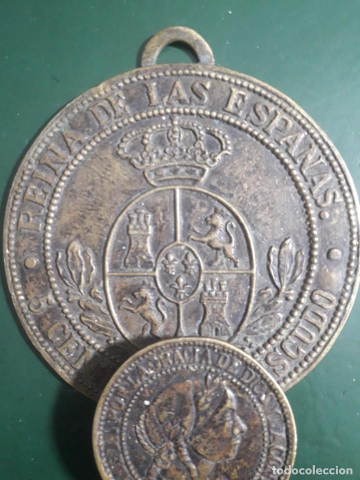Arte: placas de bronce Isabel II - Foto 3