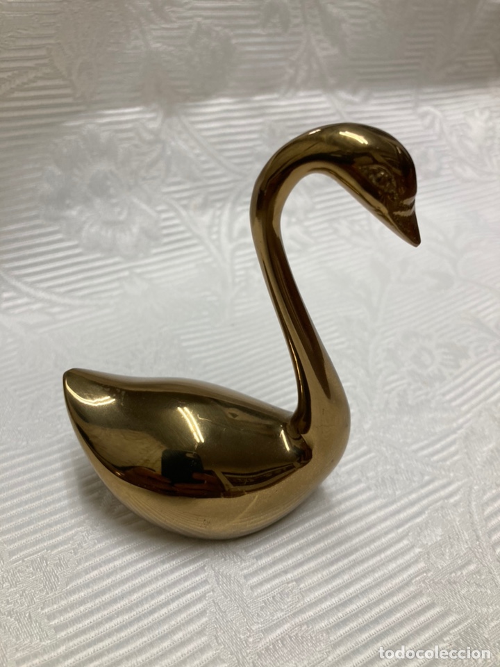 Arte: Cisne de bronce