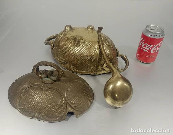 Arte: Recipiente &rdquo;Centro de mesa&rdquo; de bronce macizo - Foto 2