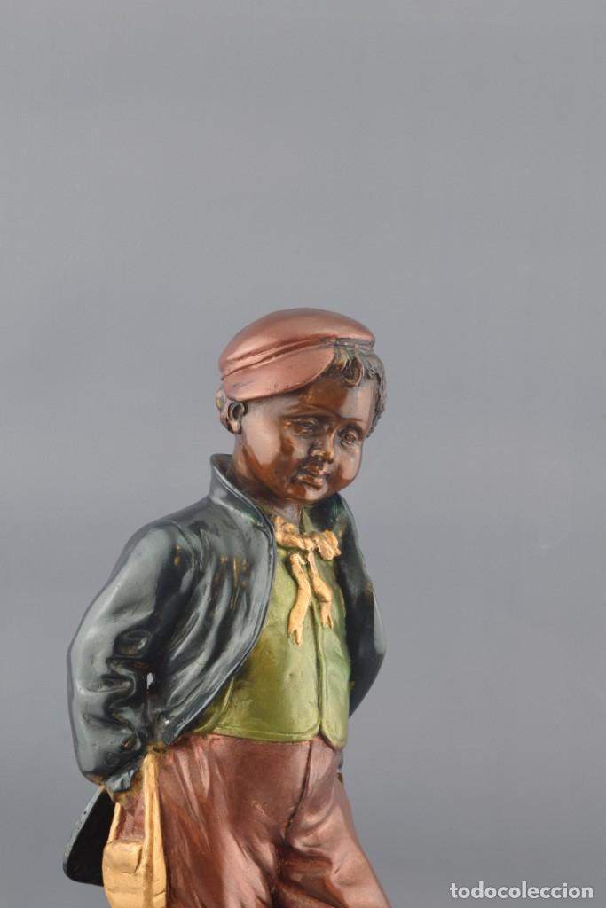 Arte: Muchacho. Bronce con acabado policromado. - Foto 5