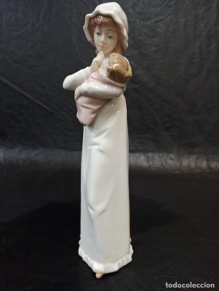 Arte: Escultura de niñera o madre con bebé. Nadal. C28 - Foto 4 - 240814175