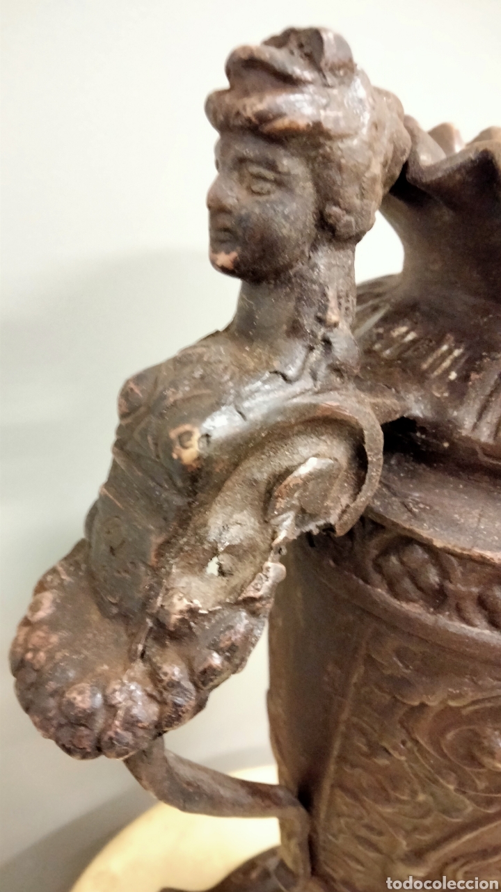 Arte: ANTIGUO JARRON EN BRONCE CON RELIEVES - Foto 4
