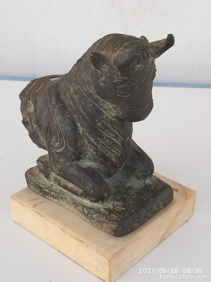 Arte: Maite Defruc. Toro ibero. - Foto 2