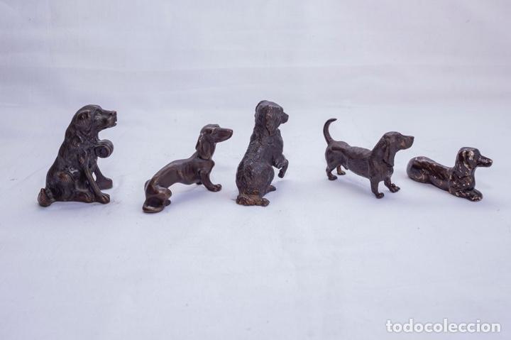 Arte: Perros de Bronce - Foto 2