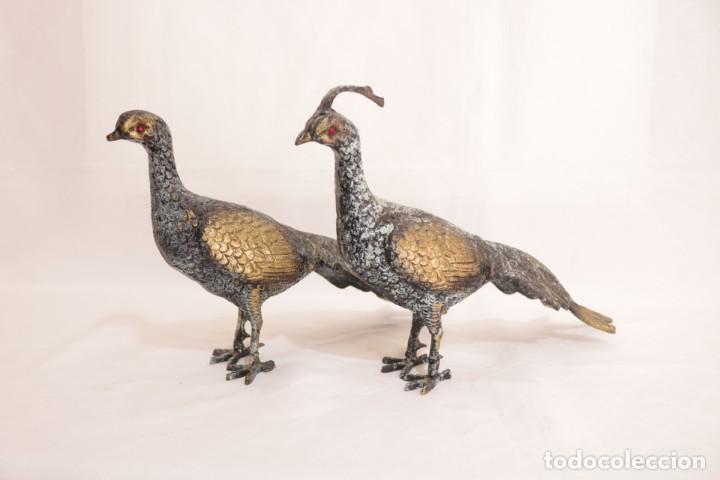 Arte: Pareja de faisanes de bronce - Foto 1