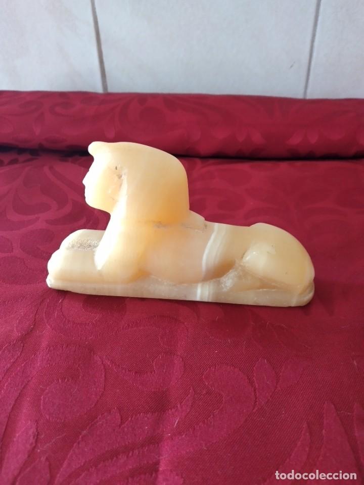 Arte: Esfinge tallada en m&aacute;rmol. - Foto 2