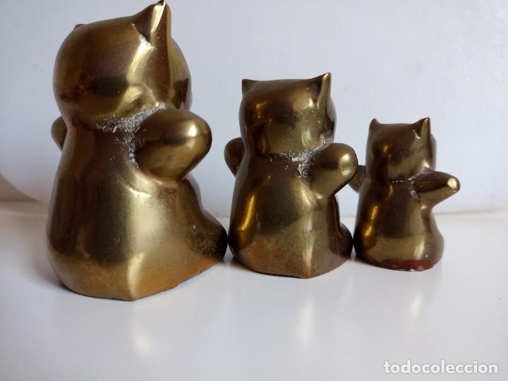 Arte: Tres osos de bronce - Foto 3