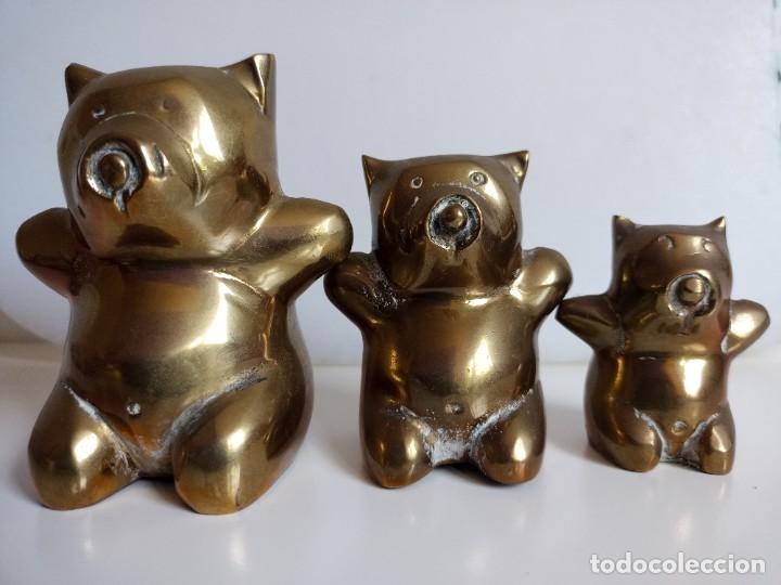 Arte: Tres osos de bronce - Foto 6