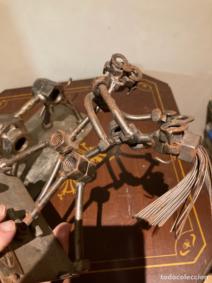 Arte: Lote de 2 esculturas echas con tuercas - Foto 4