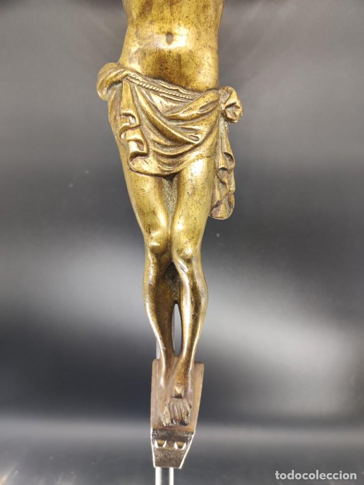 Arte: Cristo de bronce - Foto 3