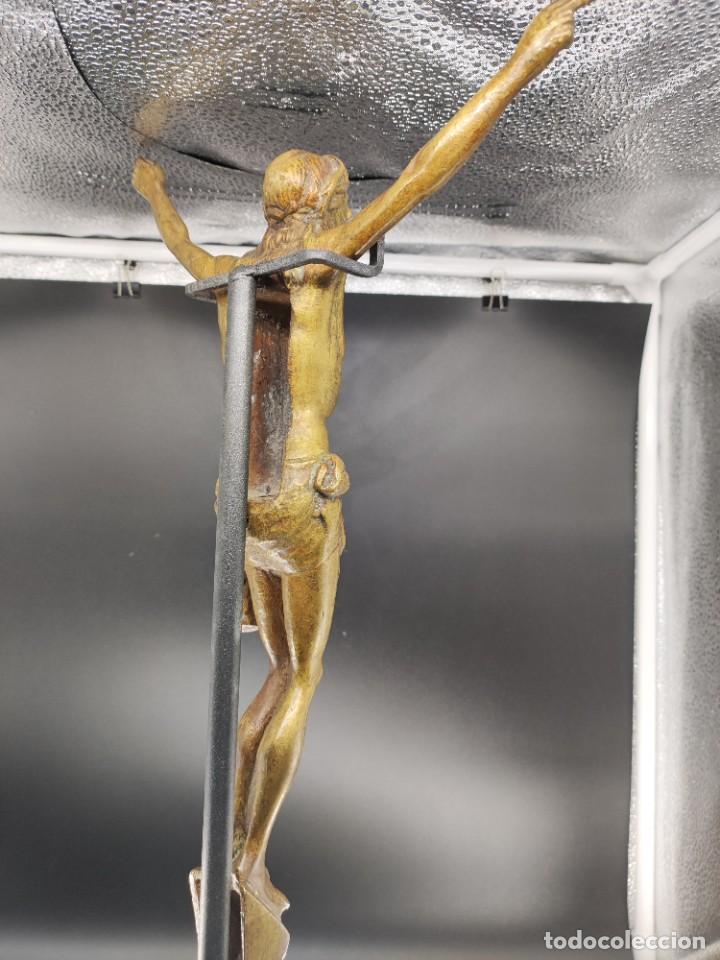 Arte: Cristo de bronce - Foto 5