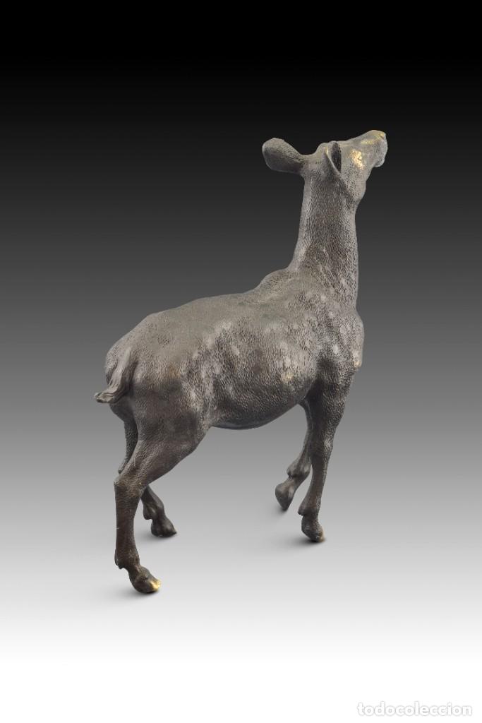 Arte: ESCULTURA EN BRONCE CIERVA - Foto 2