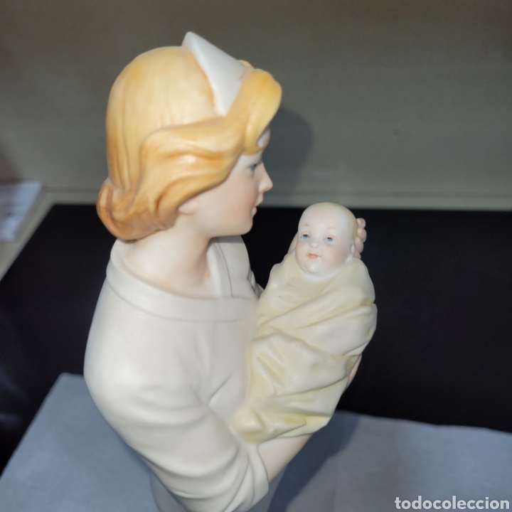 Arte: Comadrona con bebe de ALGORA, impecable - Foto 5