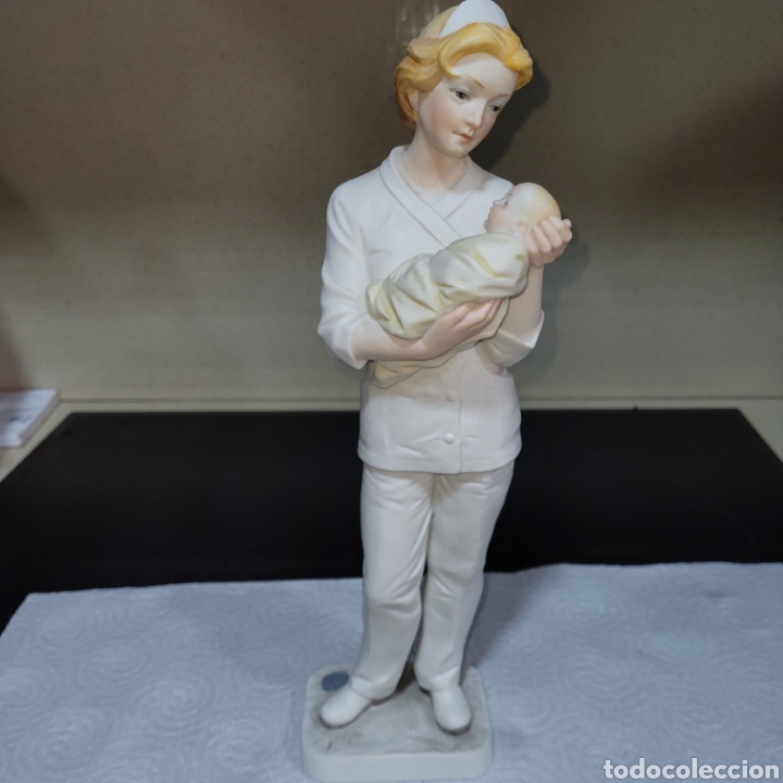Arte: Comadrona con bebe de ALGORA, impecable - Foto 1