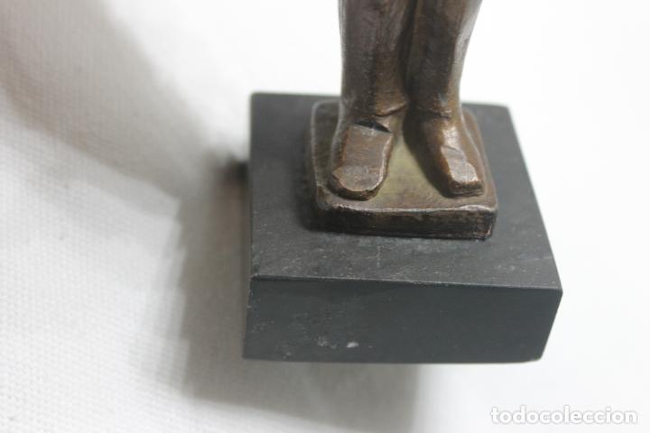 Arte: CARLISTA EN BRONCE CON FIRMA - Foto 7