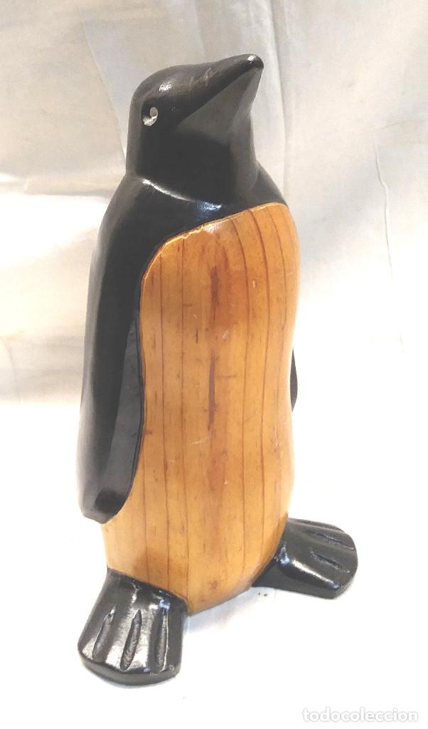 Arte: Pinguino de Madera. Med. 28 cm - Foto 1