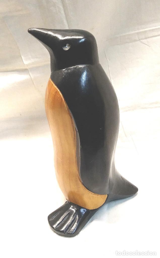 Arte: Pinguino de Madera. Med. 28 cm - Foto 3