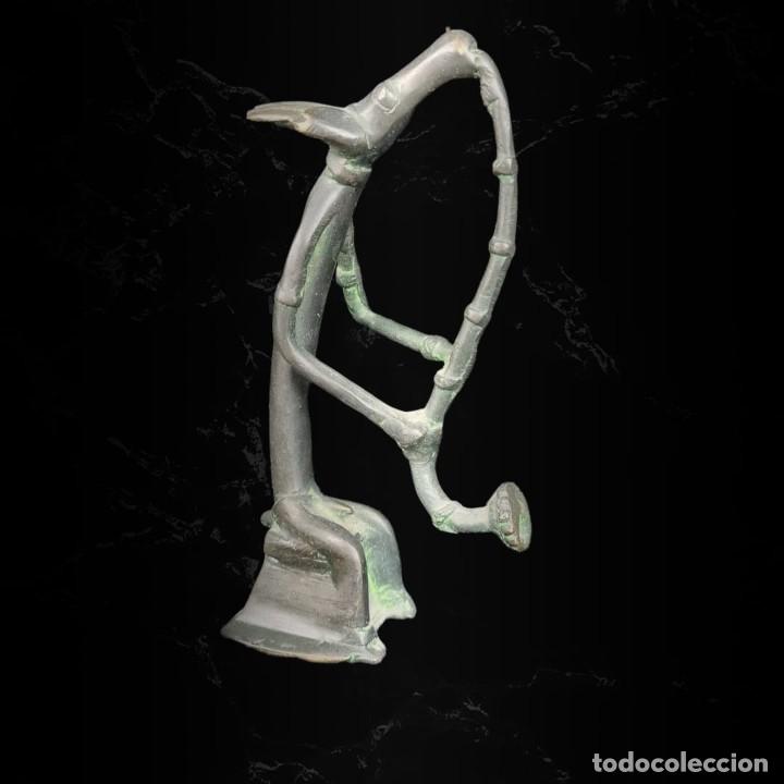Arte: Esculturas de lat&oacute;n. - Foto 2