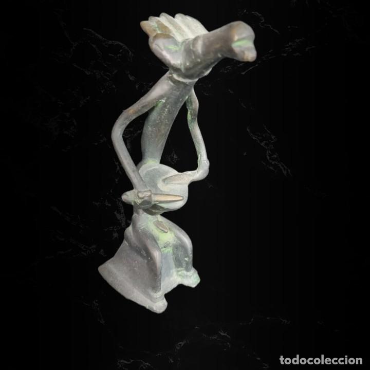 Arte: Esculturas de lat&oacute;n. - Foto 7