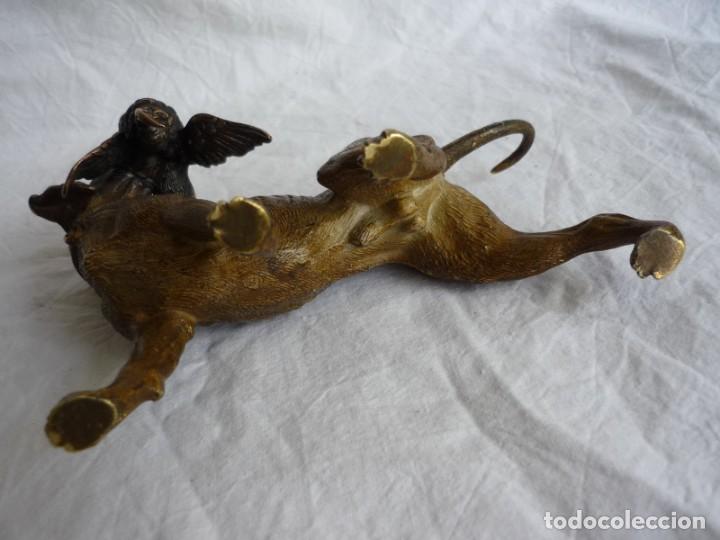 Arte: Magn&iacute;fica figura de bronce, perro con becada en la boca - Foto 18