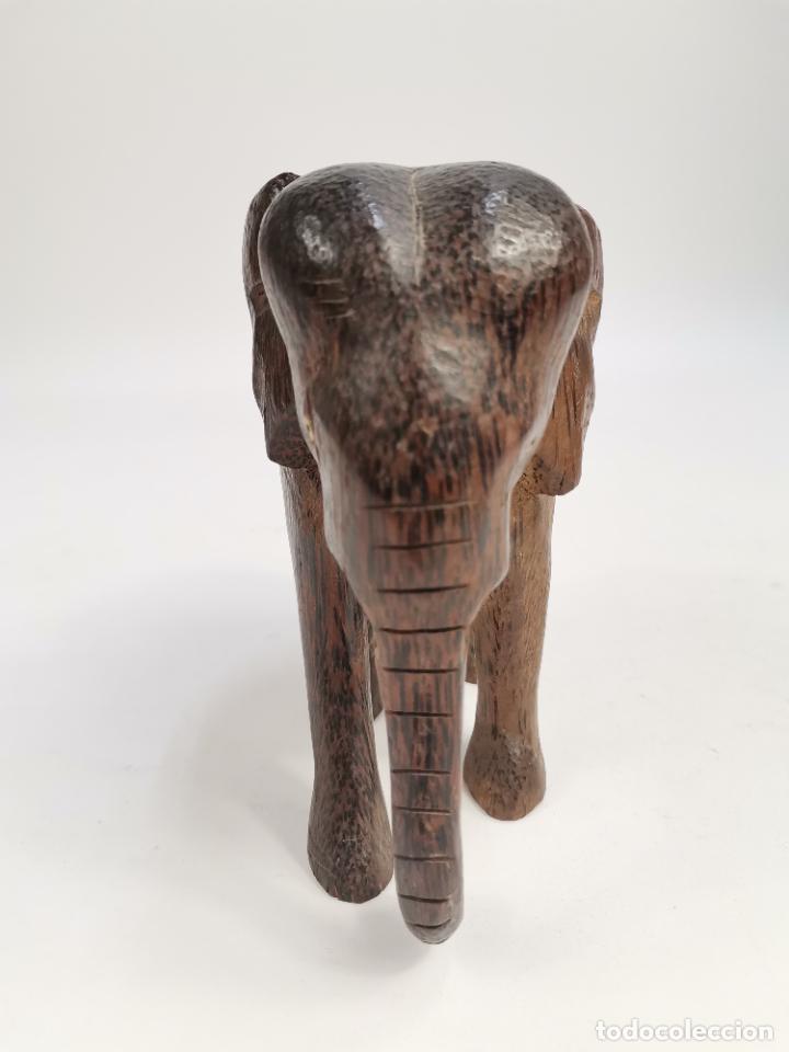 Arte: ELEFANTE DE MADERA TALLADA. - Foto 2