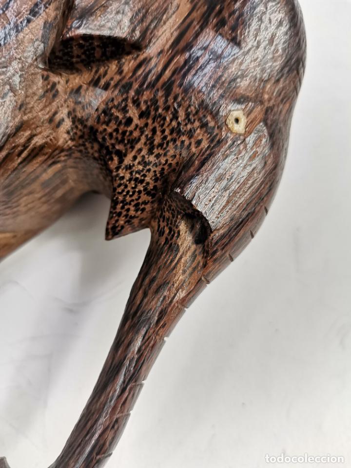 Arte: ELEFANTE DE MADERA TALLADA. - Foto 5