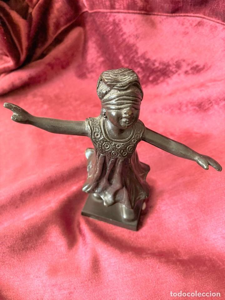 Arte: Figura Ni&ntilde;a - Foto 2