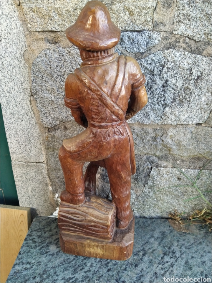 Arte: Le&ntilde;ador figura madera - Foto 3