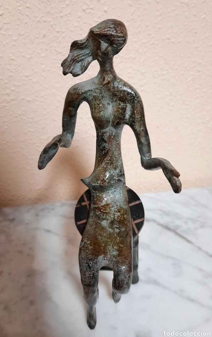 Arte: FIGURA BRONCE- MUJER SENTADA EN TABURETE - - Foto 8