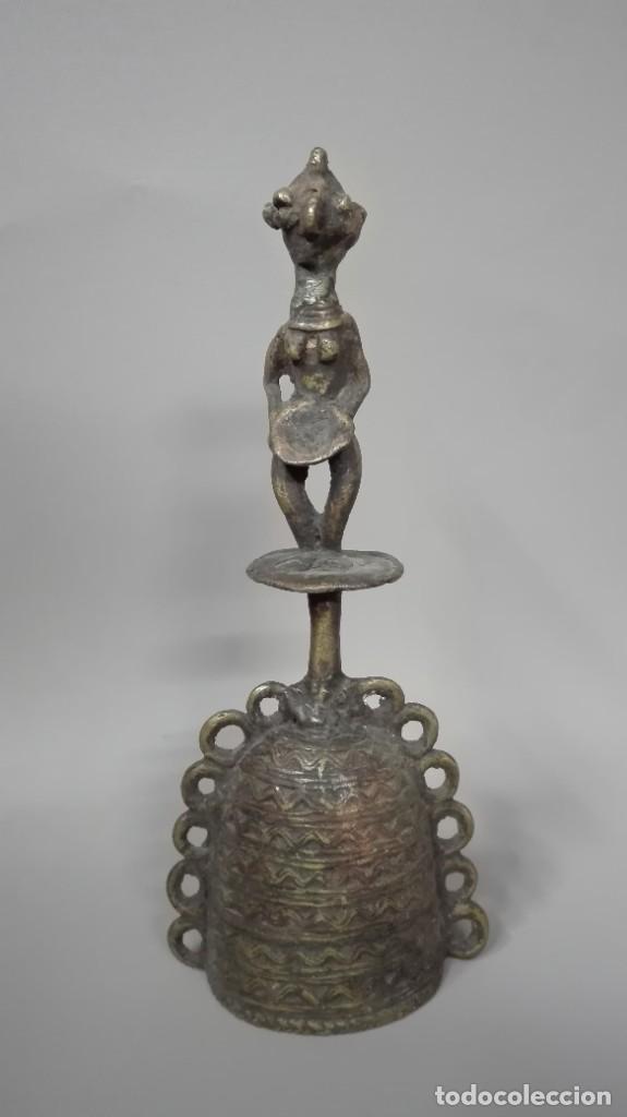 Arte: Campana bronce africano - Foto 1