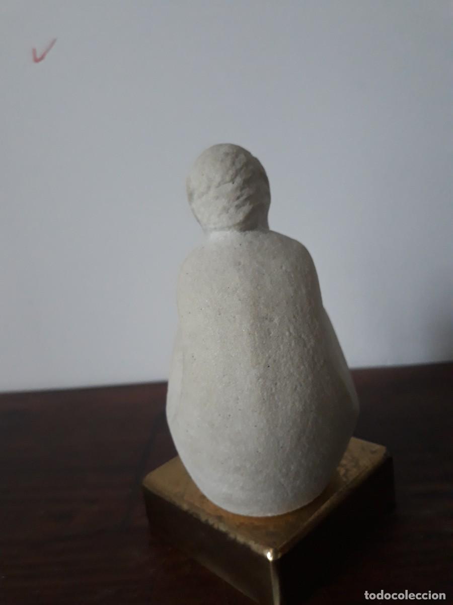 Arte: Escultura de mujer - Foto 5