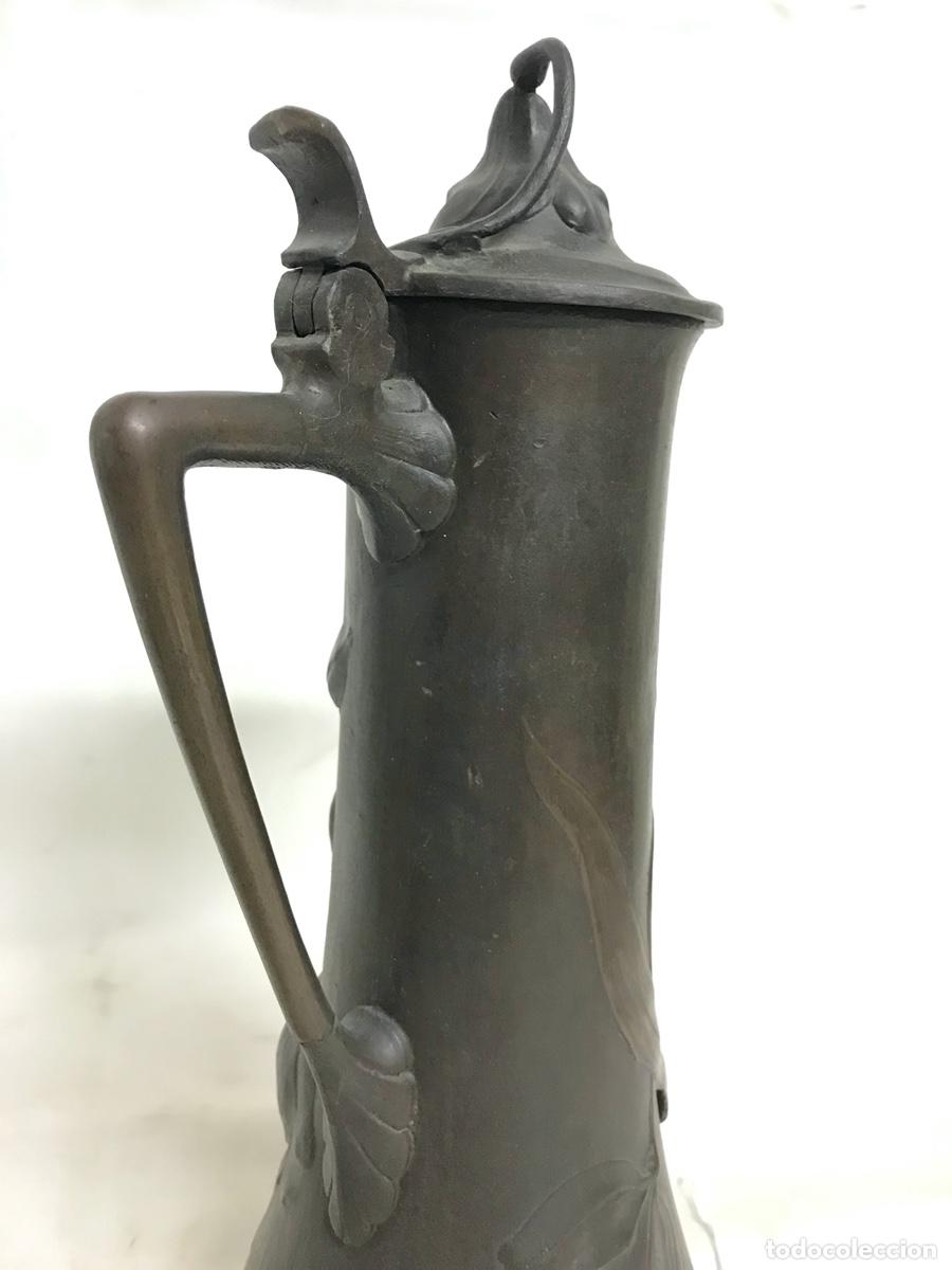 Arte: Jarra de bronce con asa y tapa. - Foto 8