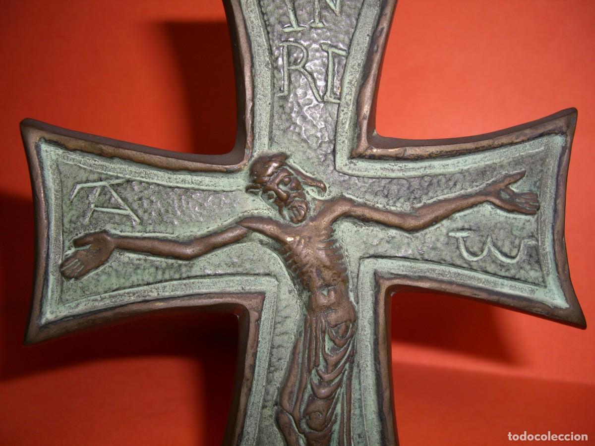 Arte: CRUZ EN BRONCE , MAX LE VERRIER. - Foto 2