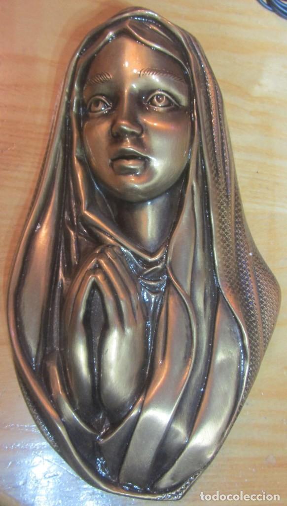 Arte: Busto Virgen Rezando en bronce. - Foto 2