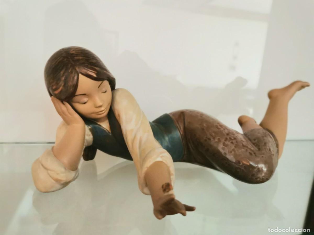 Arte: LLADR&Oacute; - OBSERVANDO EL CARACOL - Foto 2