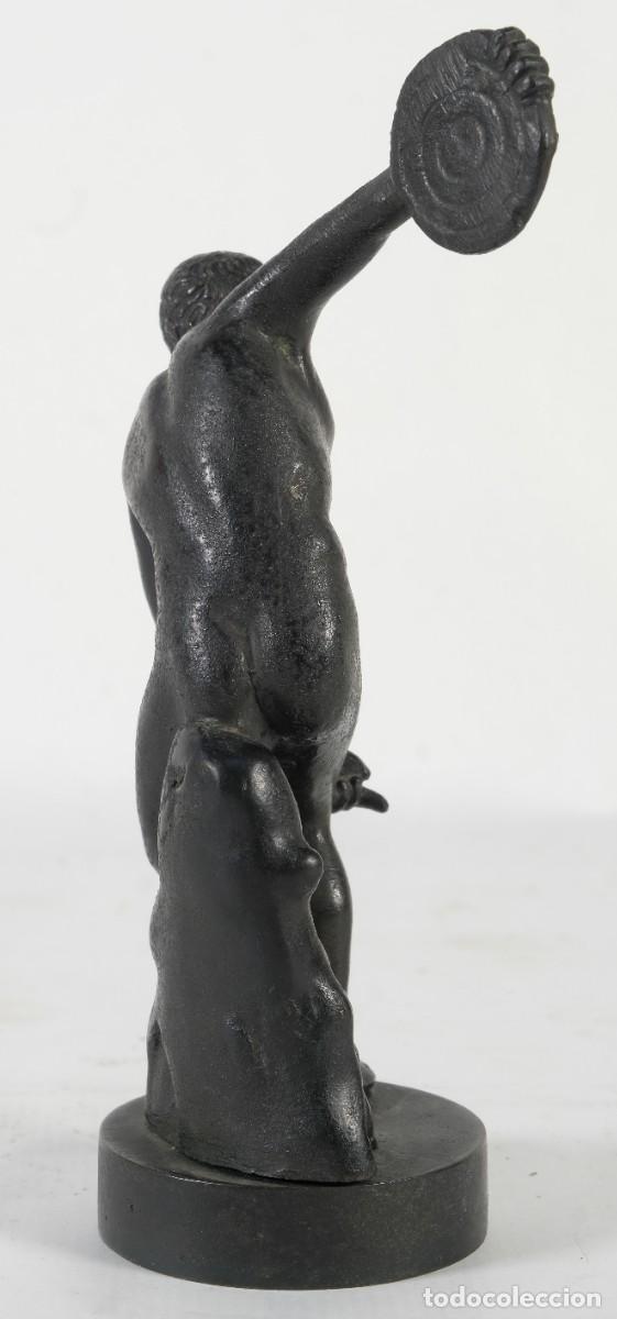 Arte: Disc&oacute;bolo en bronce finales siglo XIX - Foto 2