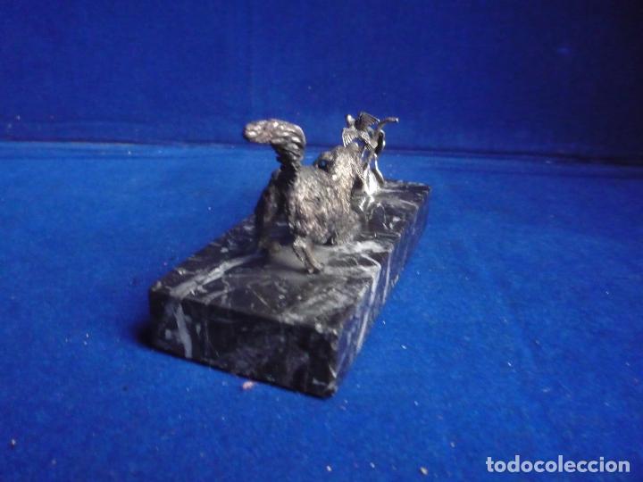 Arte: ESCULTURA - Foto 4