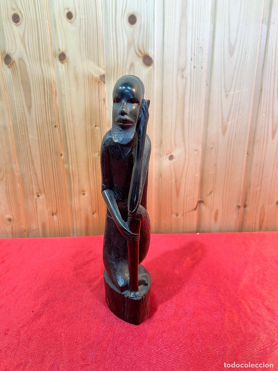 Arte: FIGURA MADERA EBANO - Foto 1