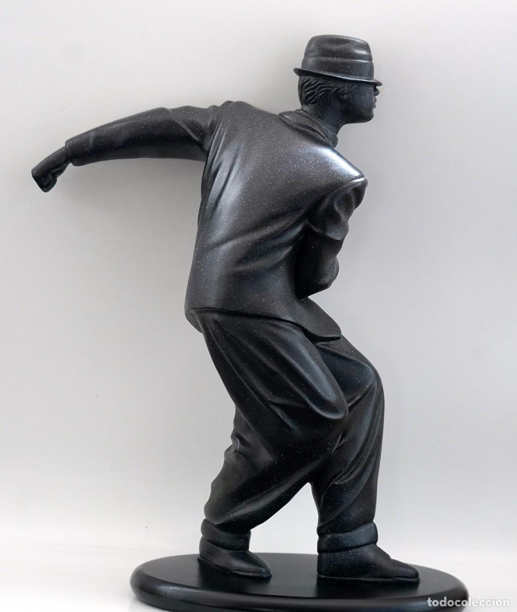 Arte: Hombre swing ....resina - Foto 2