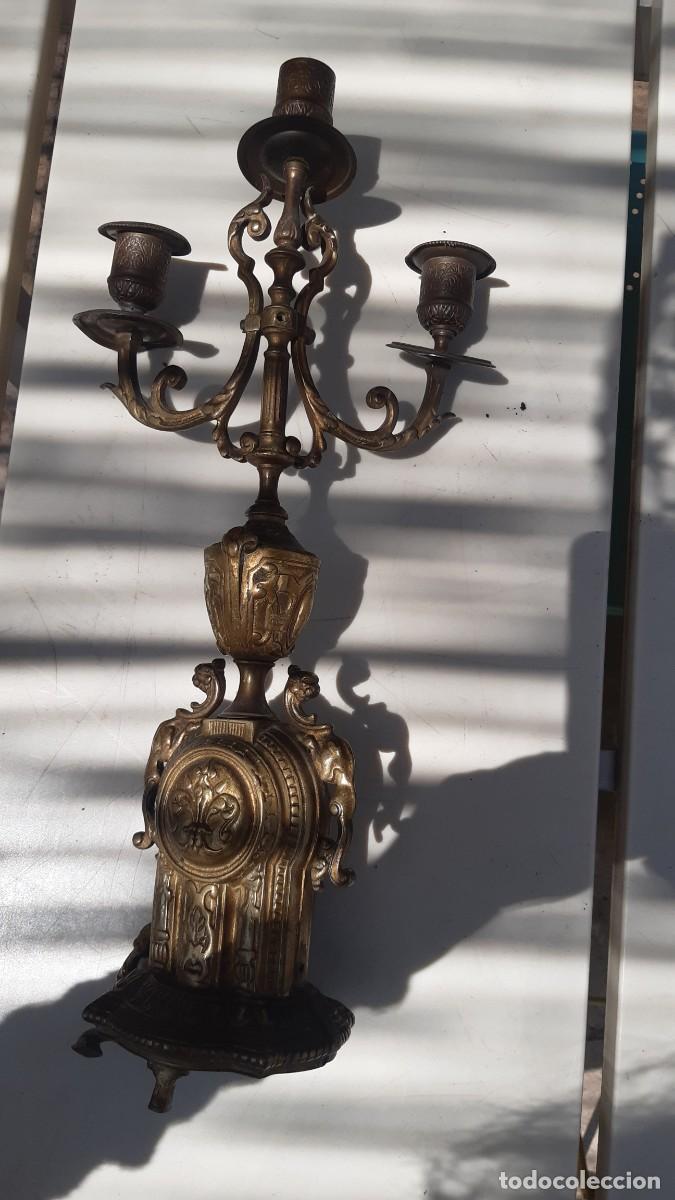 Arte: Pareja de candelabros bronce - Foto 2